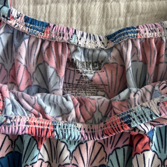 Shell Romper - size 5 - Picture 2 of 2